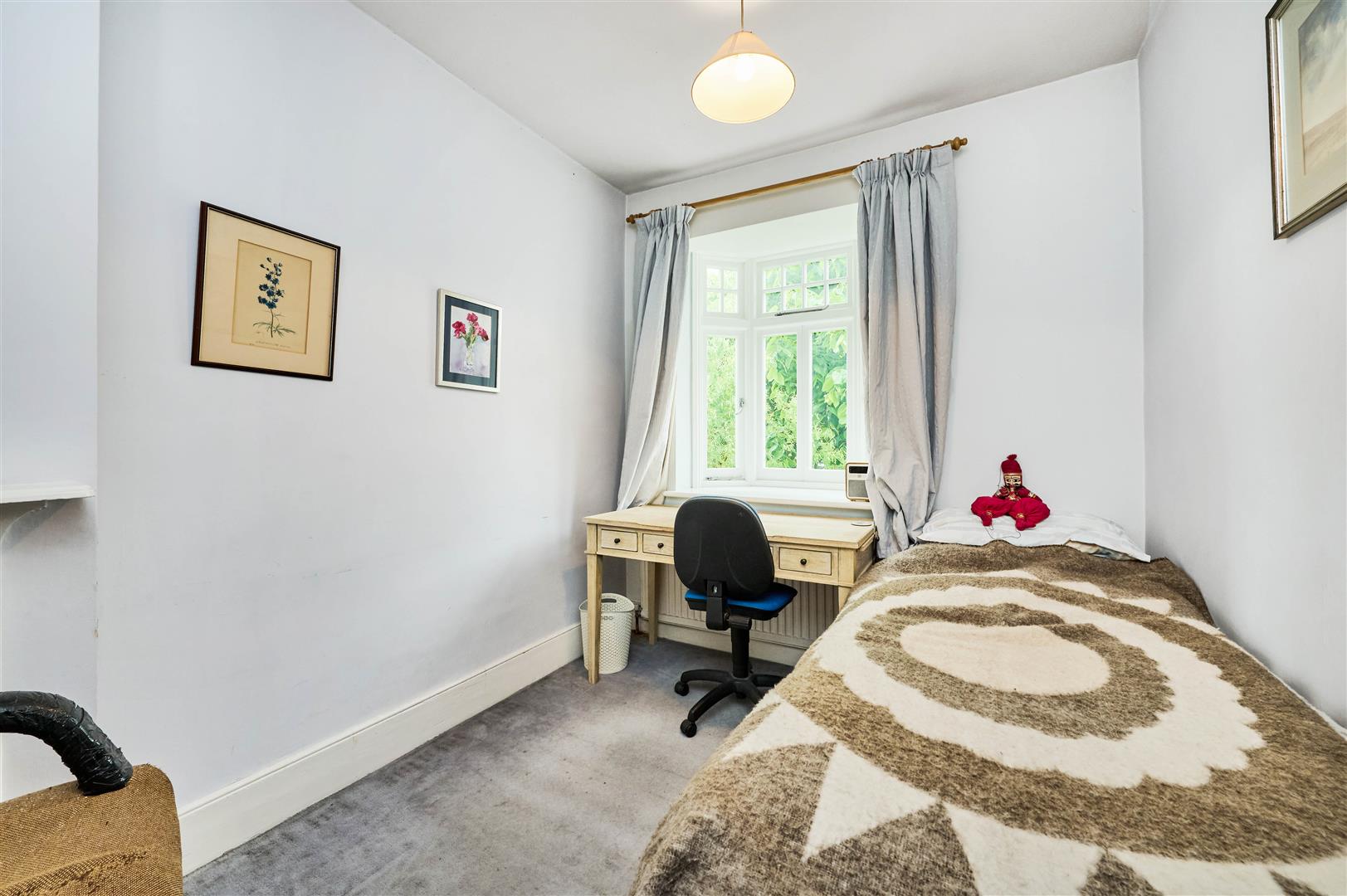 Kenilworth Avenue, Wimbledon Andrew Scott Robertson